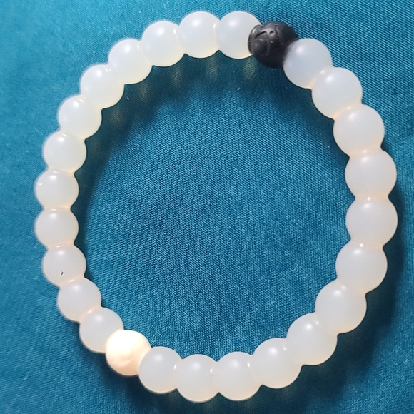 Lokai Bracelet|Water from Mt. Everest and Mud from the Dead Sea|Unisex - Picture 4 of 6